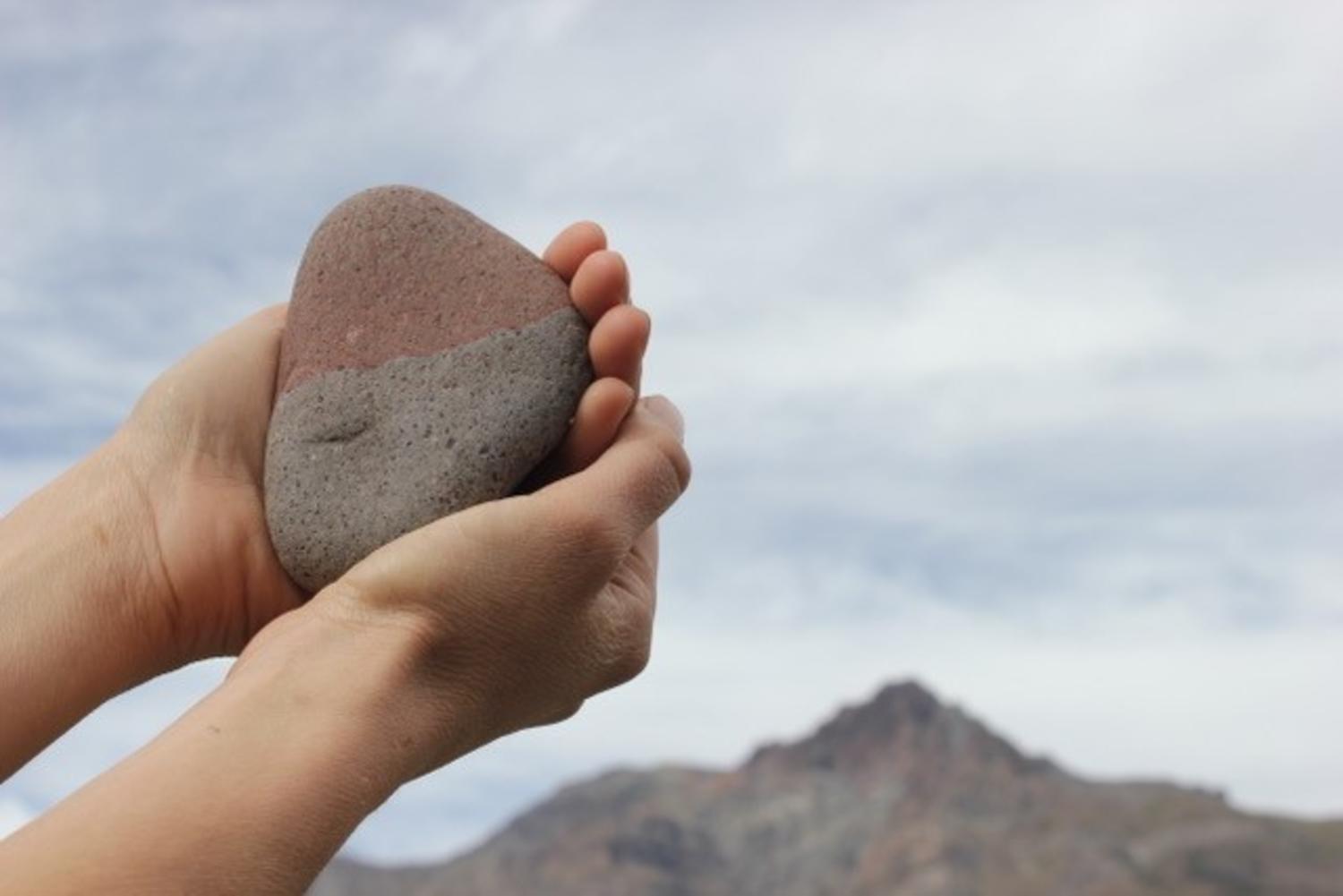 Isabelle Sbrissa et Douna Loup, lectures tissées jeudi 6 juin 1830